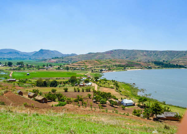 Volcanic hills and green fields of Ampefy