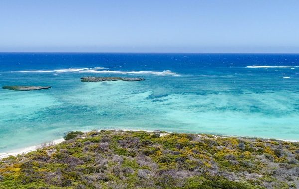 The bays road unveils the spectacular landscapes of northern Madagascar