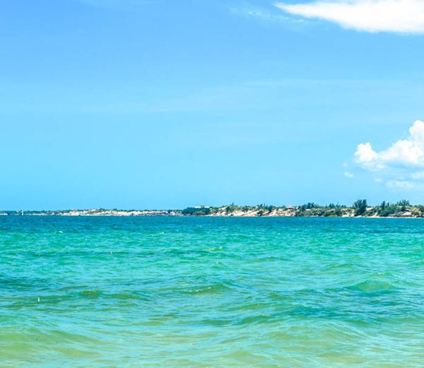 The turquoise sea from Ifaty to Toliara